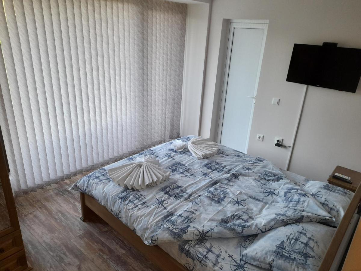 Guest House-Restaurant St. George / Къща За Гости-Ресторант Свети Георги Gabrovo Extérieur photo