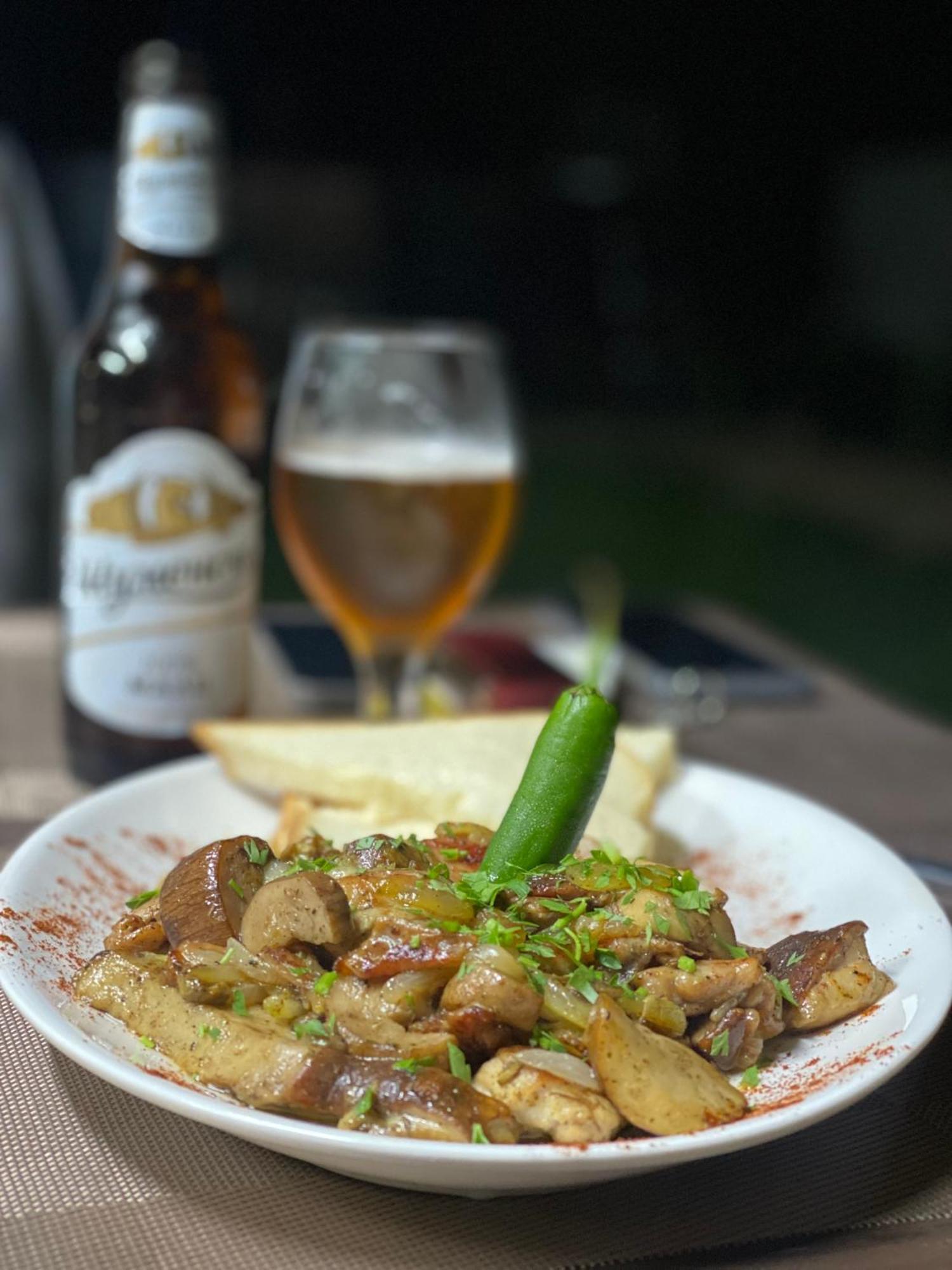 Guest House-Restaurant St. George / Къща За Гости-Ресторант Свети Георги Gabrovo Extérieur photo